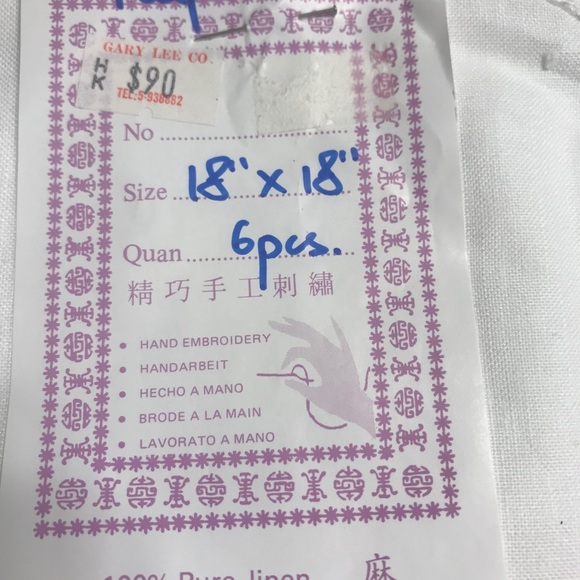 NWT Linen napkins (6)